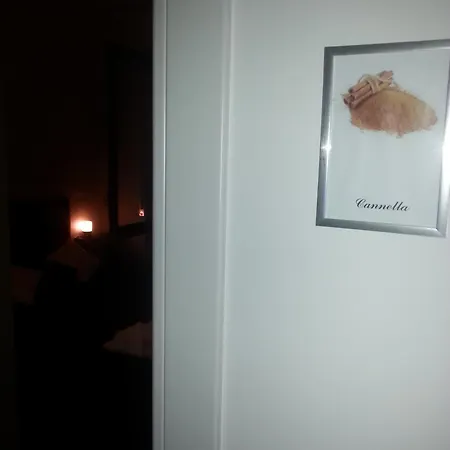 Domus Corso Umberto 18 4*