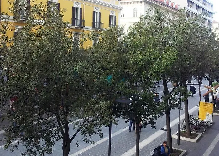 فندق مبيت وإفطار Domus Corso Umberto 18