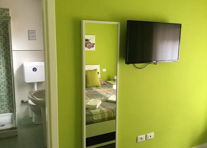 Domus Corso Umberto 18 فندق مبيت وإفطار بيسكارا