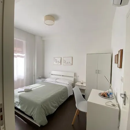 Domus Corso Umberto 18