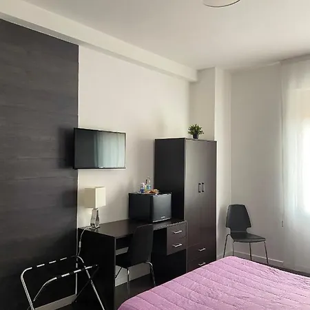 Bed & Breakfast Domus Corso Umberto 18 4*