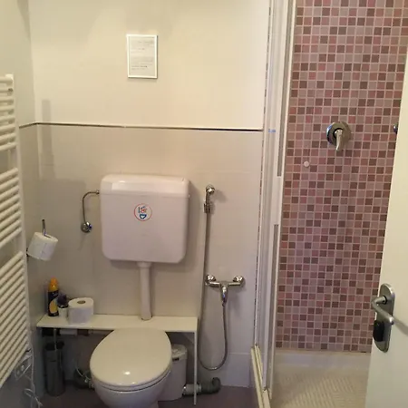 Domus Corso Umberto 18 לינה וארוחת בוקר פסקרה