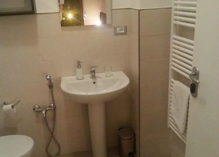 Domus Corso Umberto 18 4*