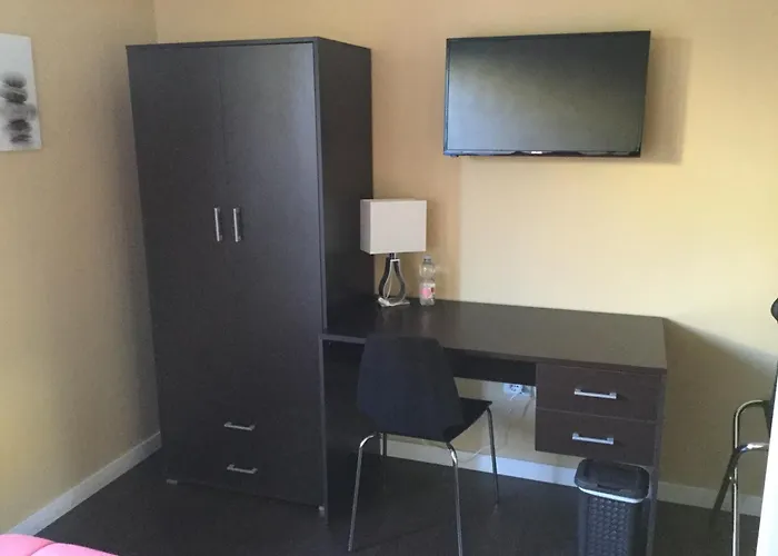 Domus Corso Umberto 18